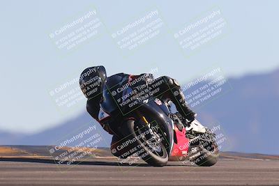 media/Nov-06-2023-Moto Forza (Mon) [[ce023d0744]]/3-Intermediate Group/Session 5 (Turn 9)/